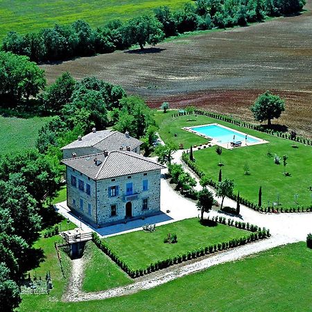 Borgo Il Villino Guest House กาโซเล เดลซา ภายนอก รูปภาพ