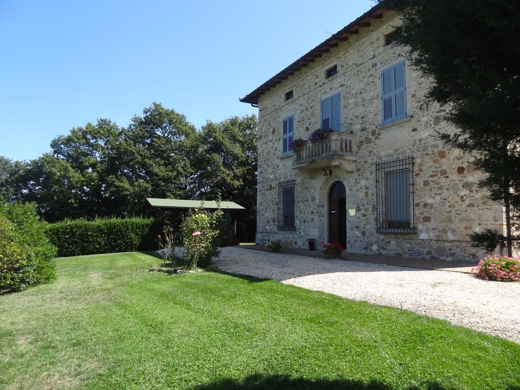 Borgo Il Villino Guest House กาโซเล เดลซา ภายนอก รูปภาพ