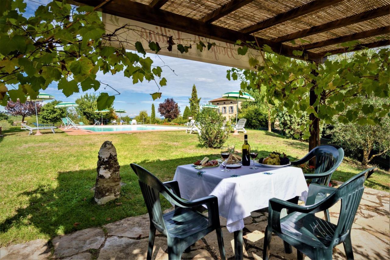 Borgo Il Villino Guest House กาโซเล เดลซา ภายนอก รูปภาพ