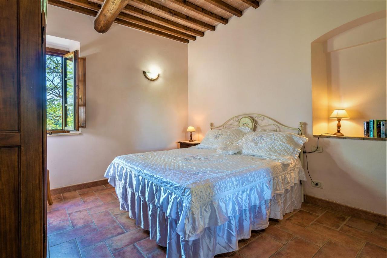 Borgo Il Villino Guest House กาโซเล เดลซา ภายนอก รูปภาพ
